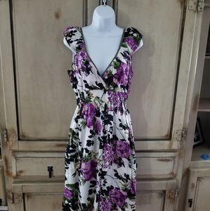 Speed Control Purple Flowers Dress